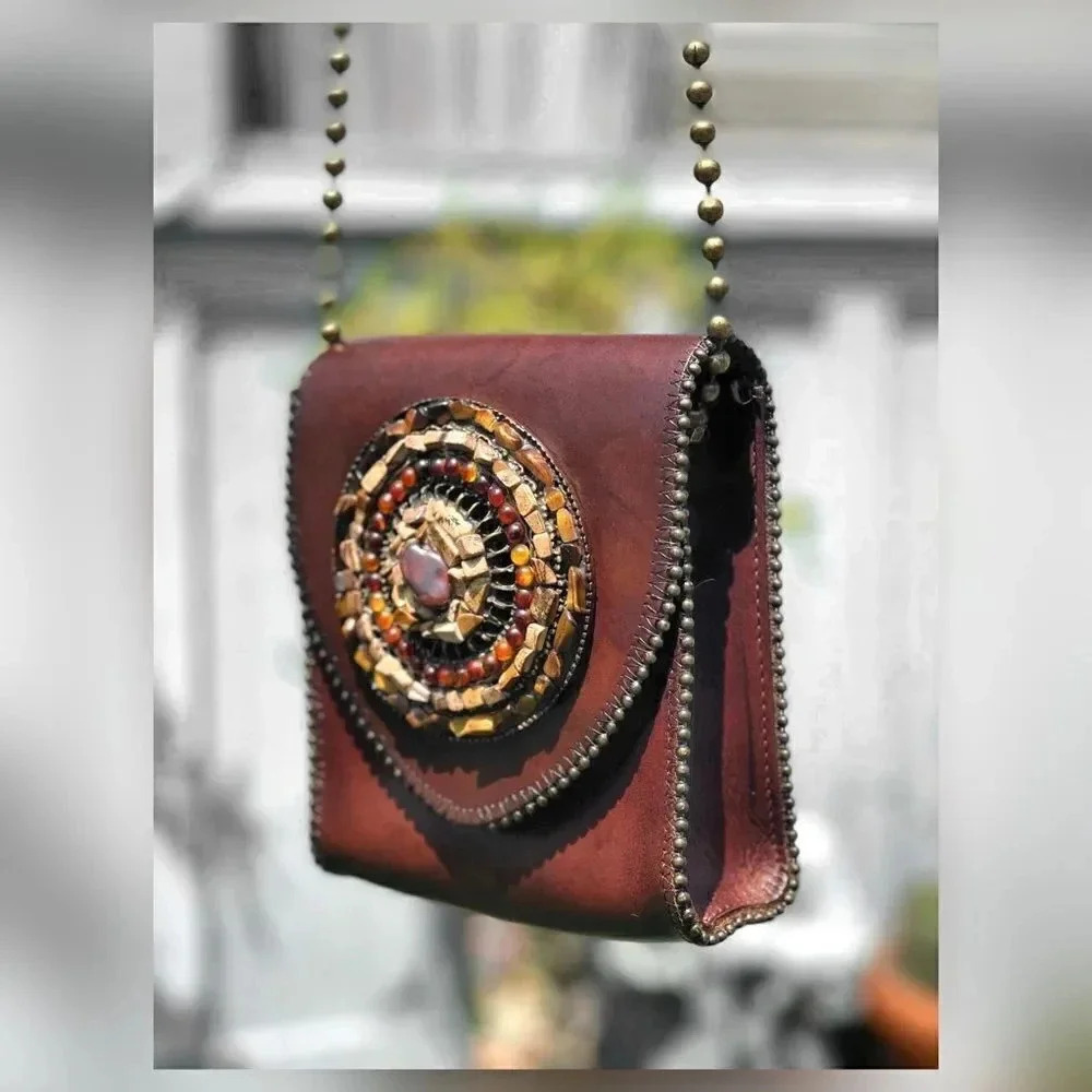 Unbranded — Stone and Leather Mini Crossbody. - Picture 2 of 3